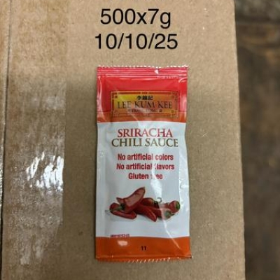 SRIRACHA CHILI SAUCE 